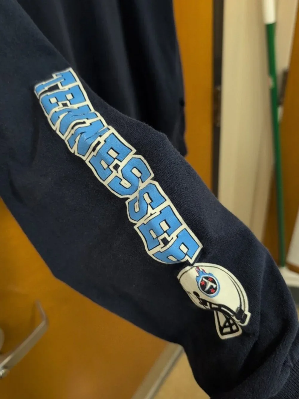 NFL Shirt Mens XL Navy Long Sleeve Tee Vintage Tennessee Titans Graphic Football - Picture 5 of 8